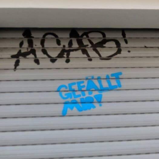 A.C.A.B als Graffiti mit Gefällt mir
